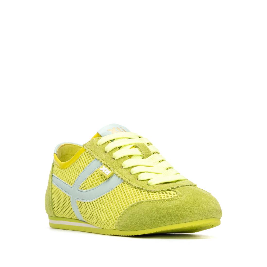 Zapatilla de mujer plano Xti 14522912