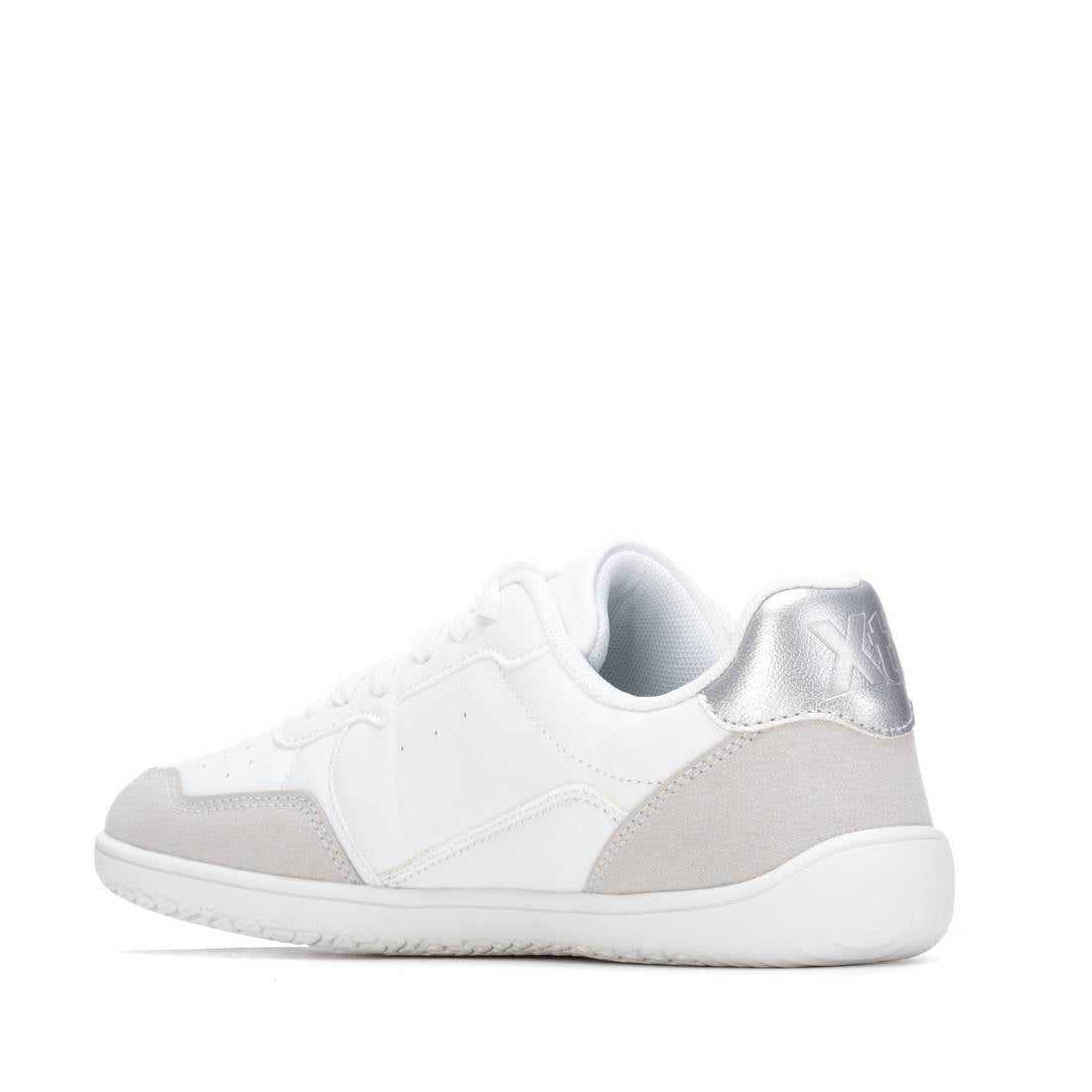 Zapatilla de mujer plano Xti 14532503