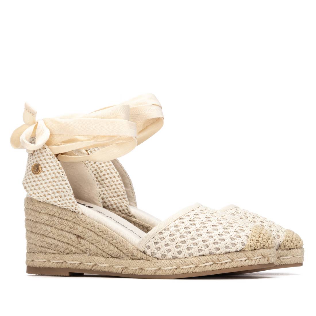 Zapato de mujer con cuña Xti 14534001