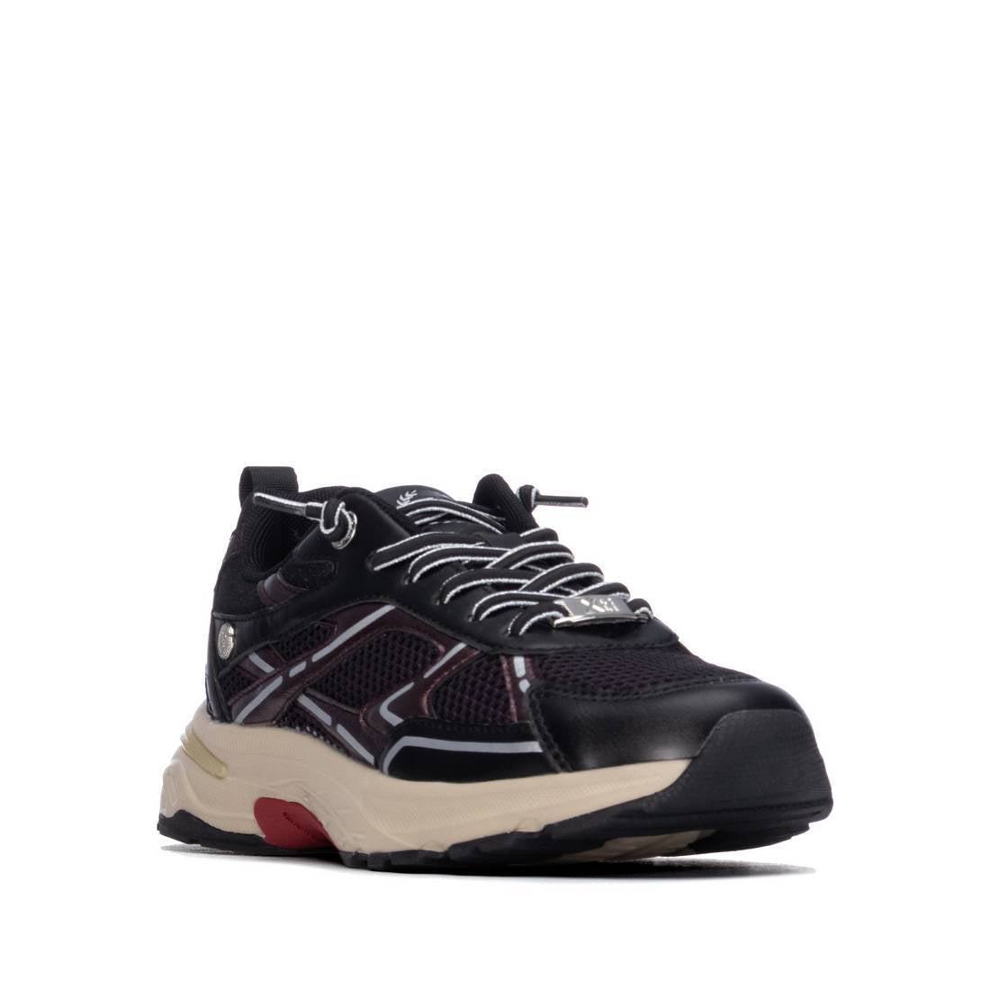Zapatilla de mujer plano Xti 14539006