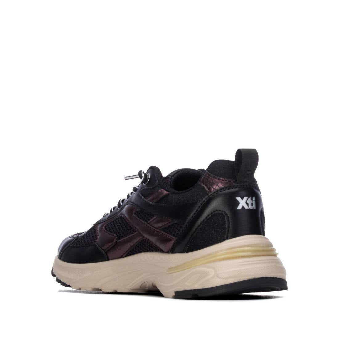 Zapatilla de mujer plano Xti 14539006
