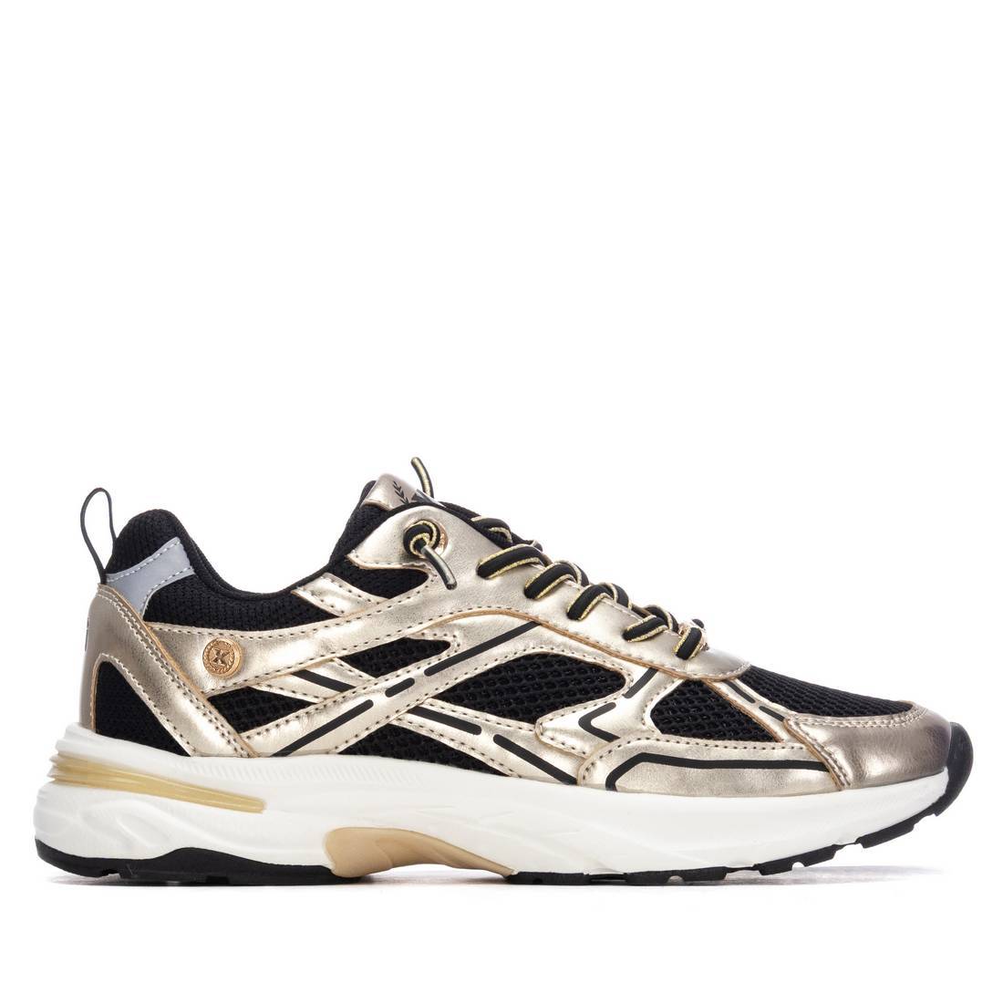Zapatilla de mujer plano Xti 14539007