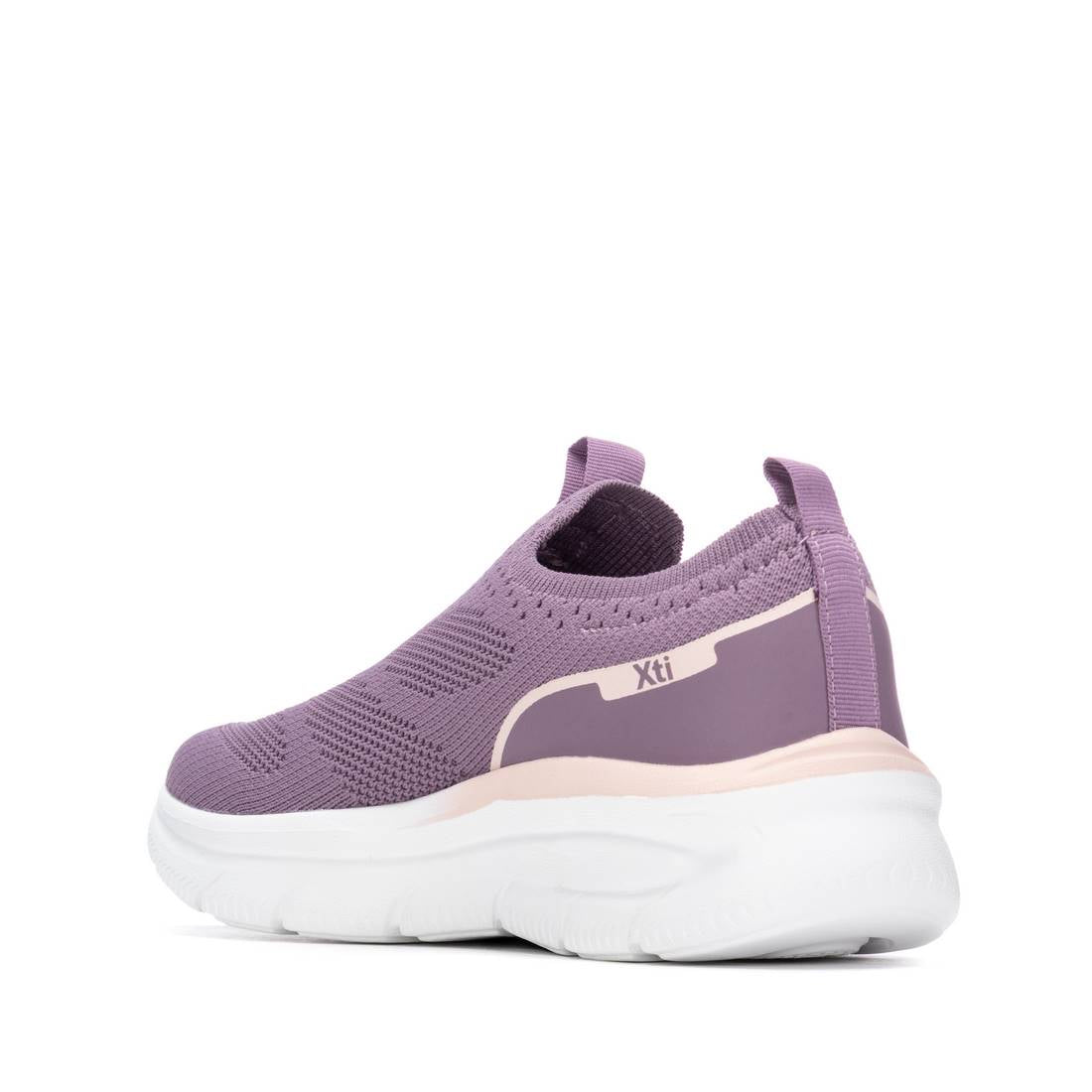 Zapatilla de mujer plano Xti 14539303