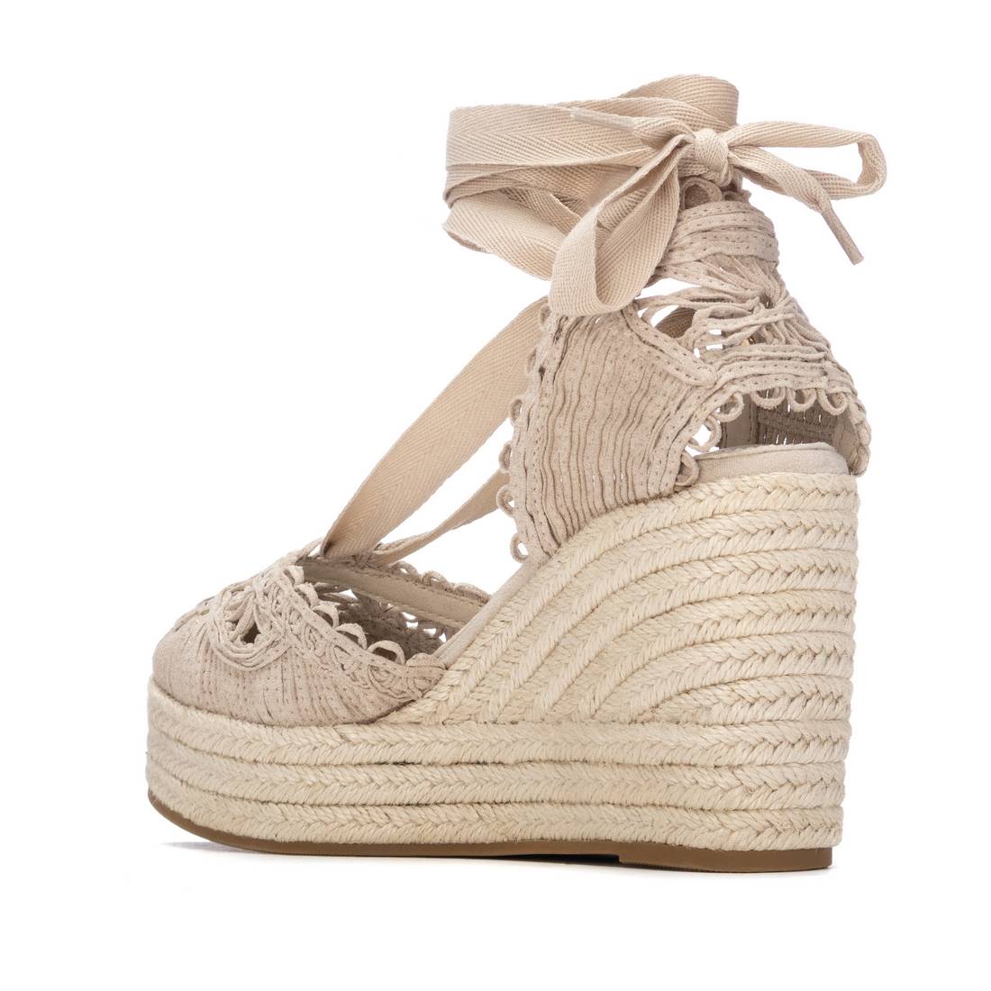 Zapato de mujer con cuña Xti 14542202