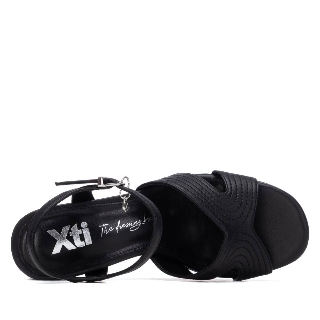 Sandalia de mujer con tacón Xti 14546702