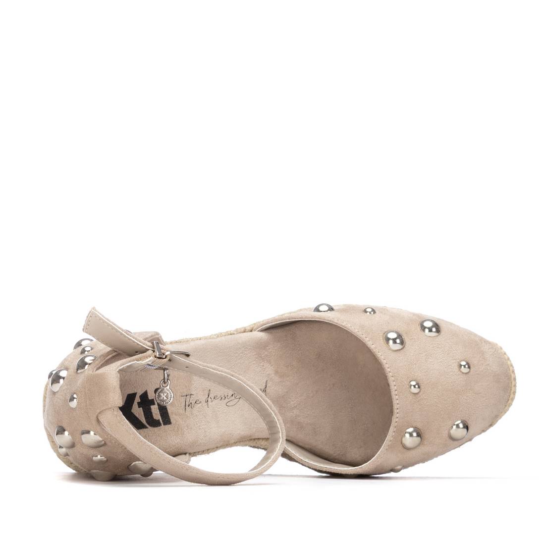 Zapato de mujer con cuña Xti 14546801