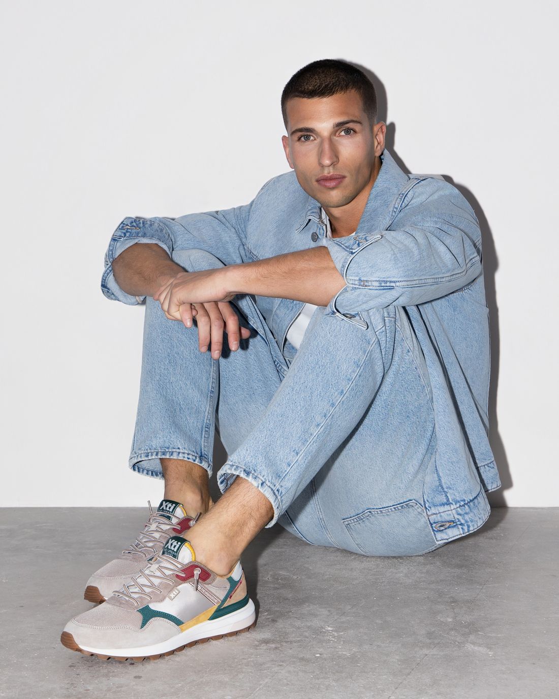 Zapatilla de hombre plano Xti 14571703