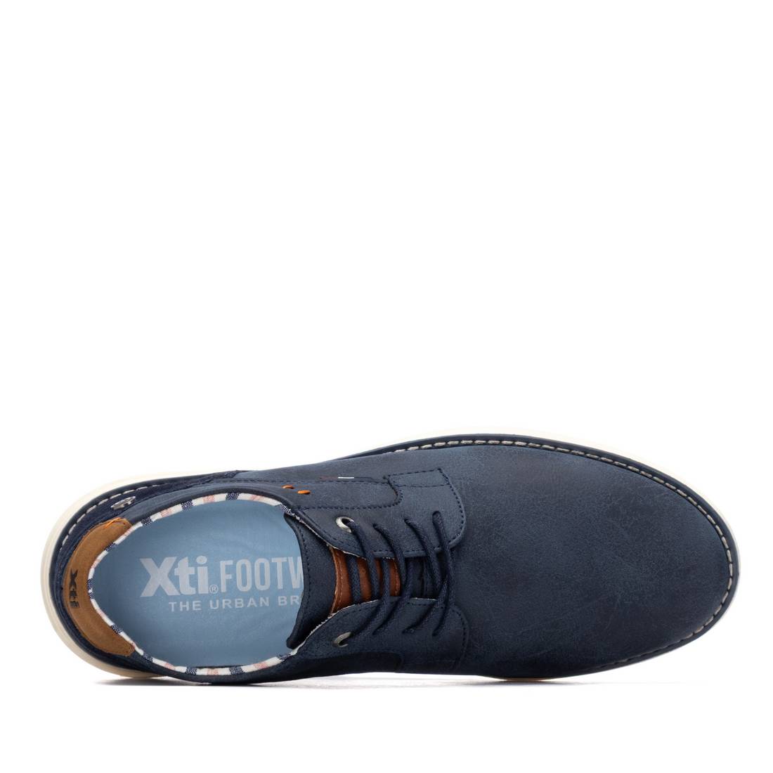 Zapato de hombre plano Xti 14577002