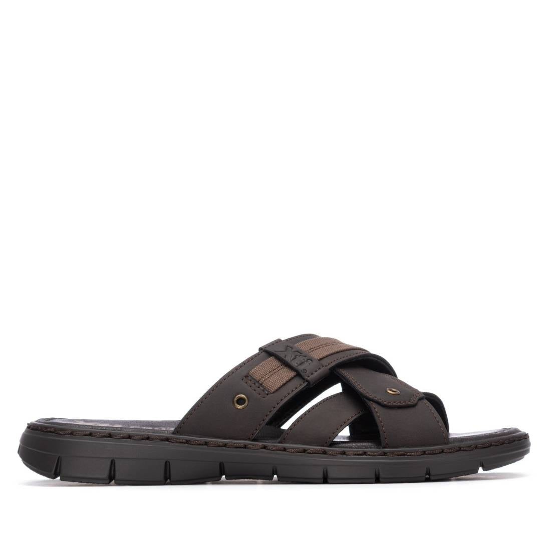 Sandalia de hombre plano Xti 14579002