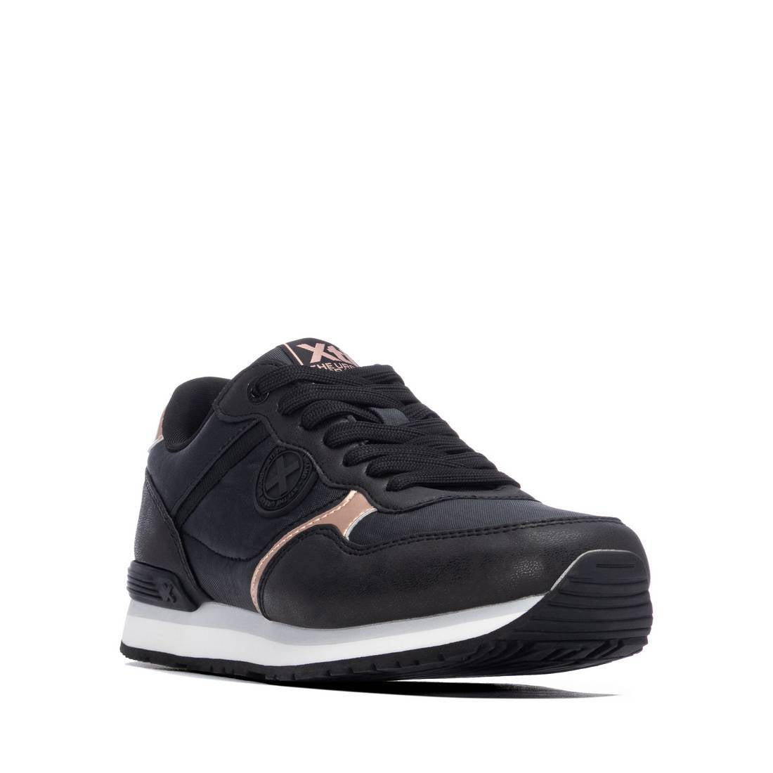 Zapatilla de mujer plano Xti 14600701