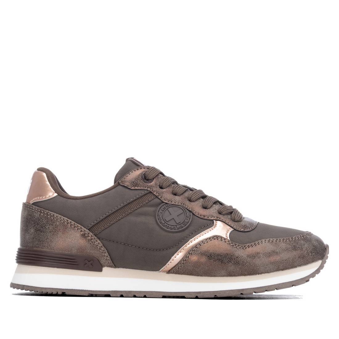 Zapatilla de mujer plano Xti 14600702