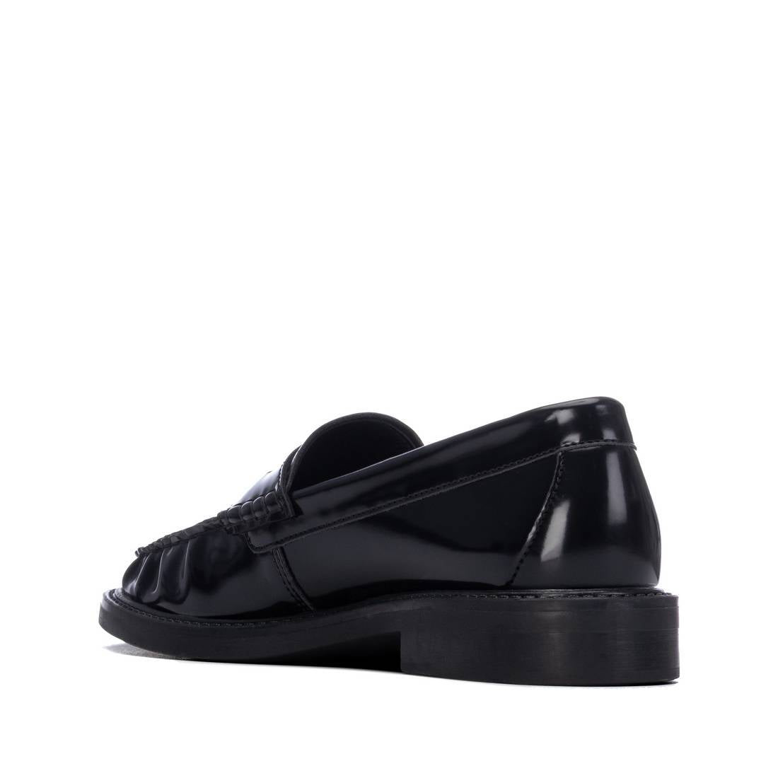 Zapato de mujer plano Xti 14602101