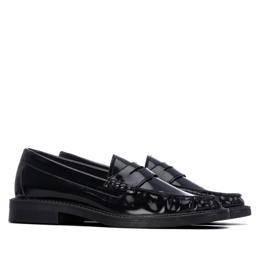 Zapato de mujer plano Xti 14602101