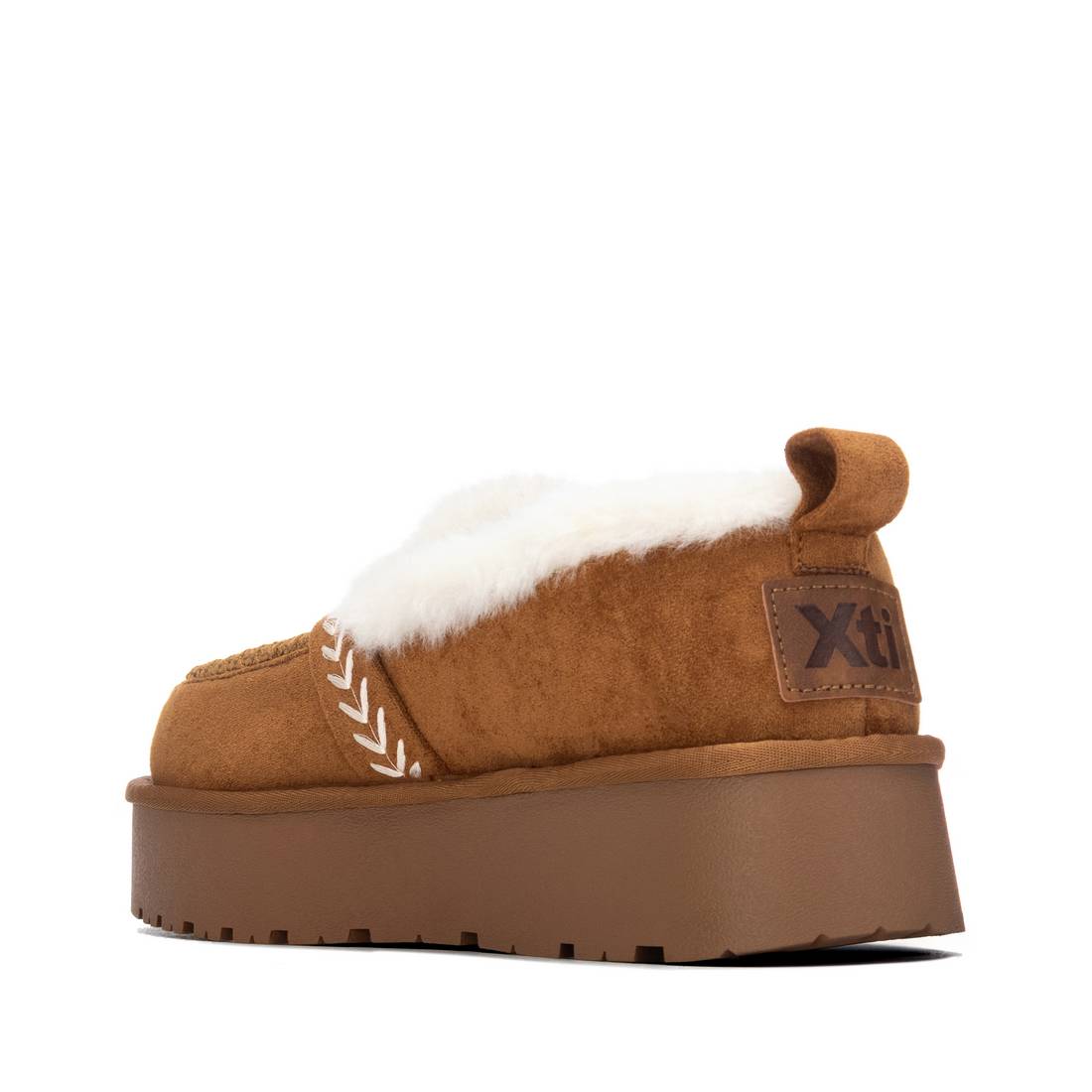Zapato de mujer plano Xti 14606402