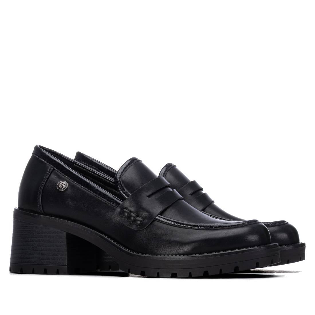 Zapato de mujer con tacón Xti 14608401