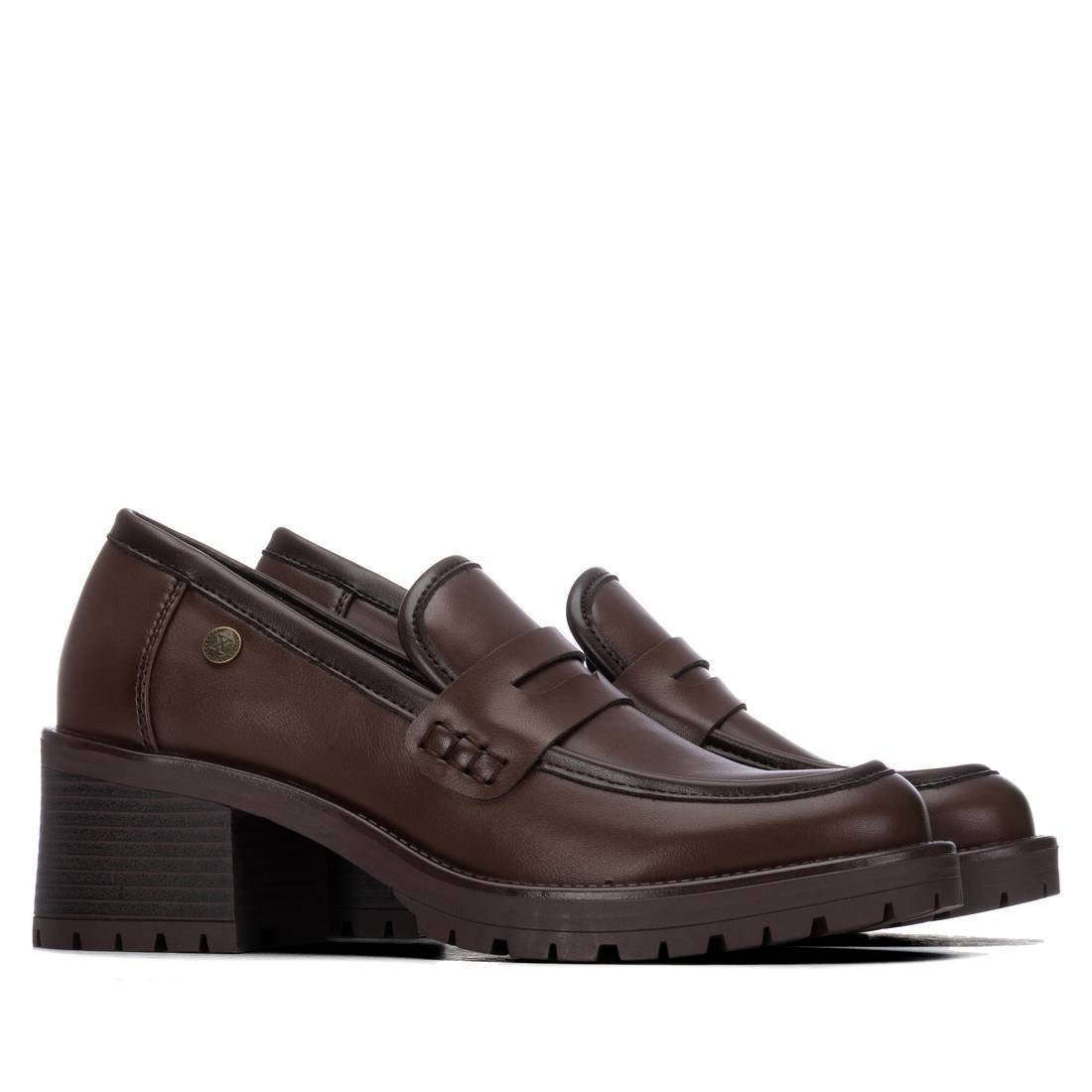 Zapato de mujer con tacón Xti 14608402