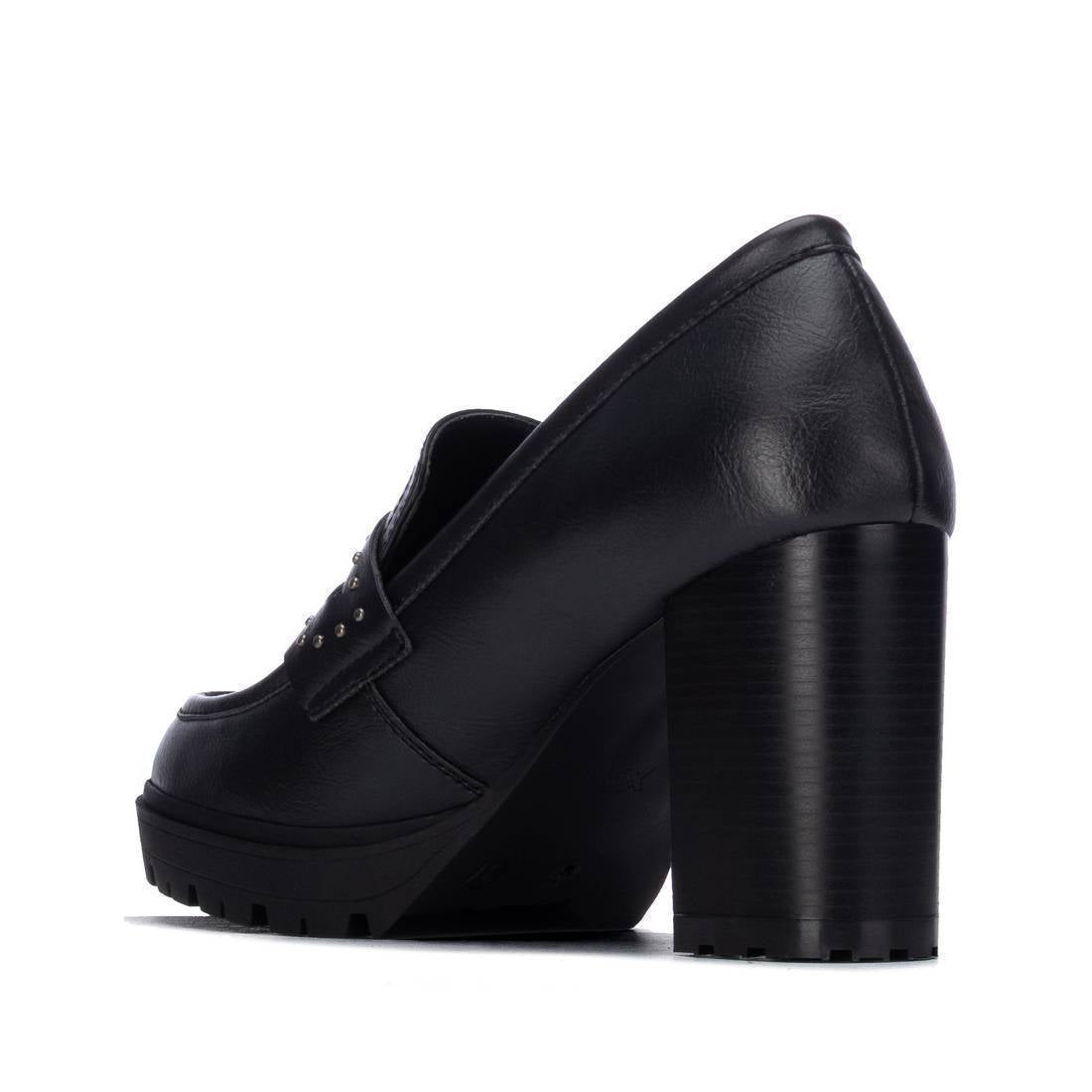Zapato de mujer con tacón Xti 14609103