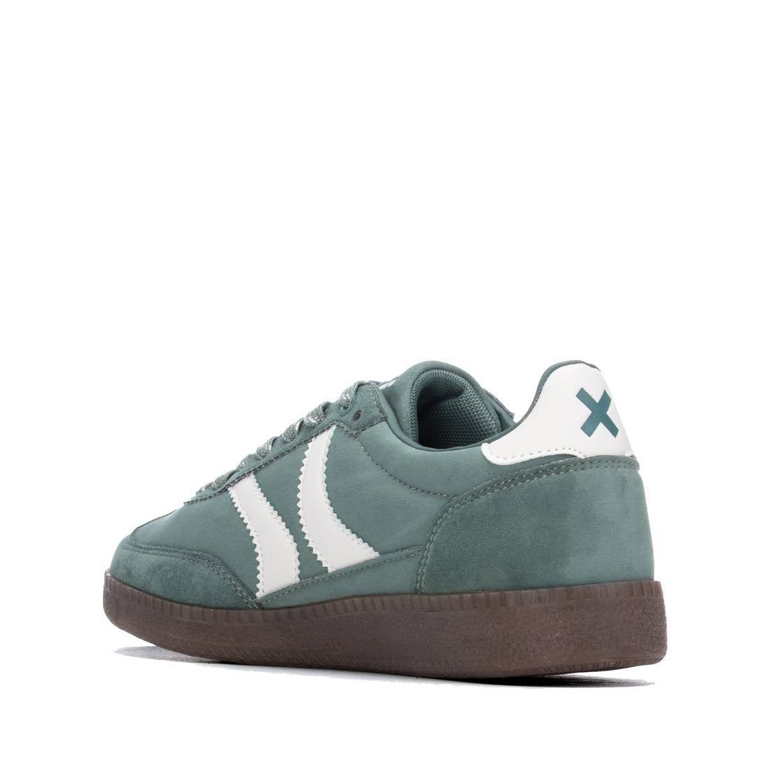 Zapatilla de mujer plano Xti 14612504