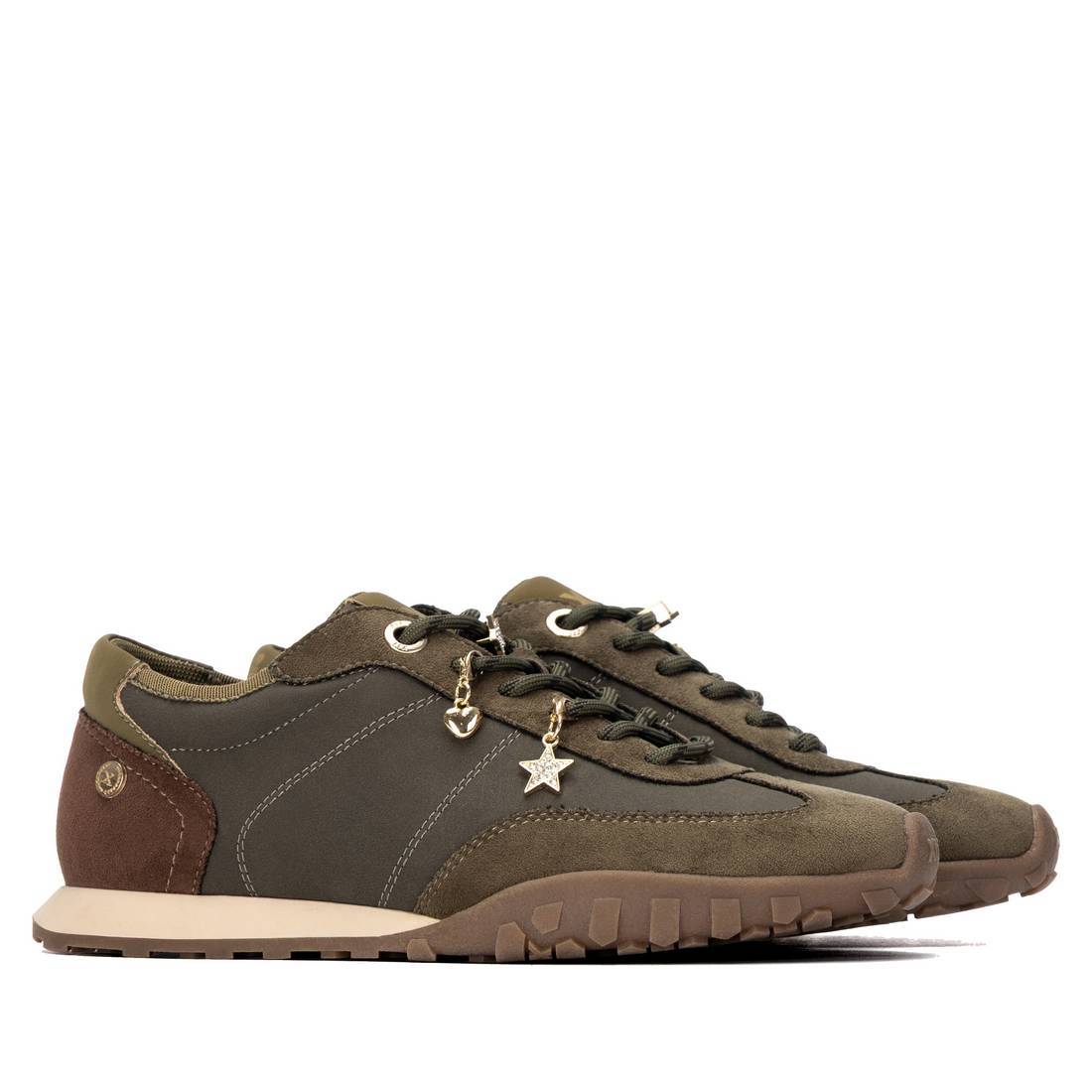 Zapatilla de mujer plano Xti 14614601