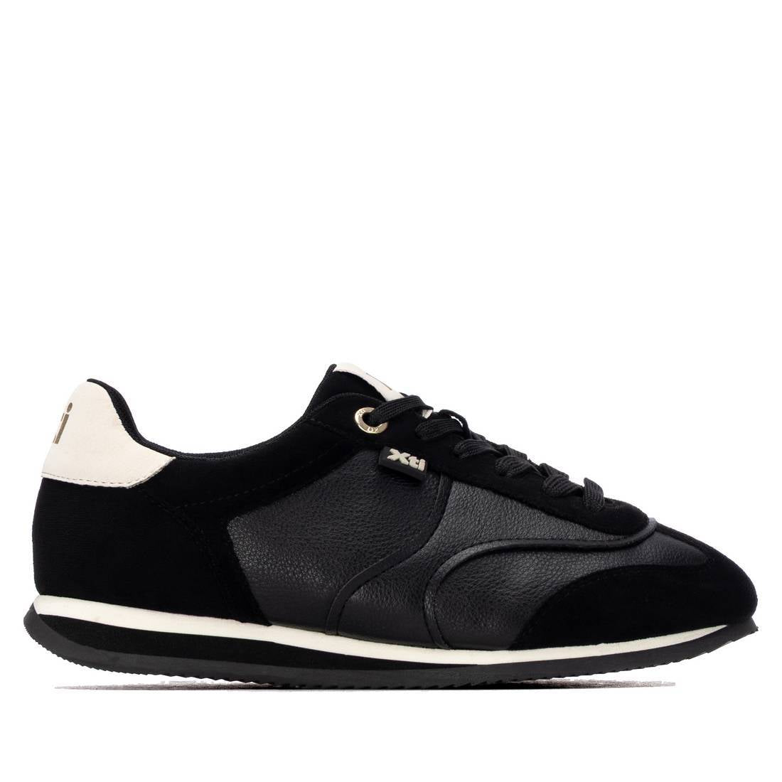 Zapatilla de mujer plano Xti 14615002