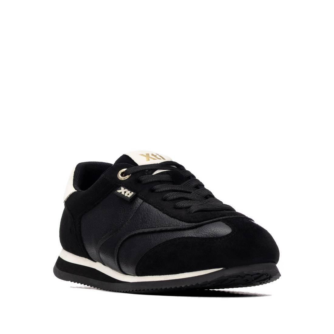 Zapatilla de mujer plano Xti 14615002