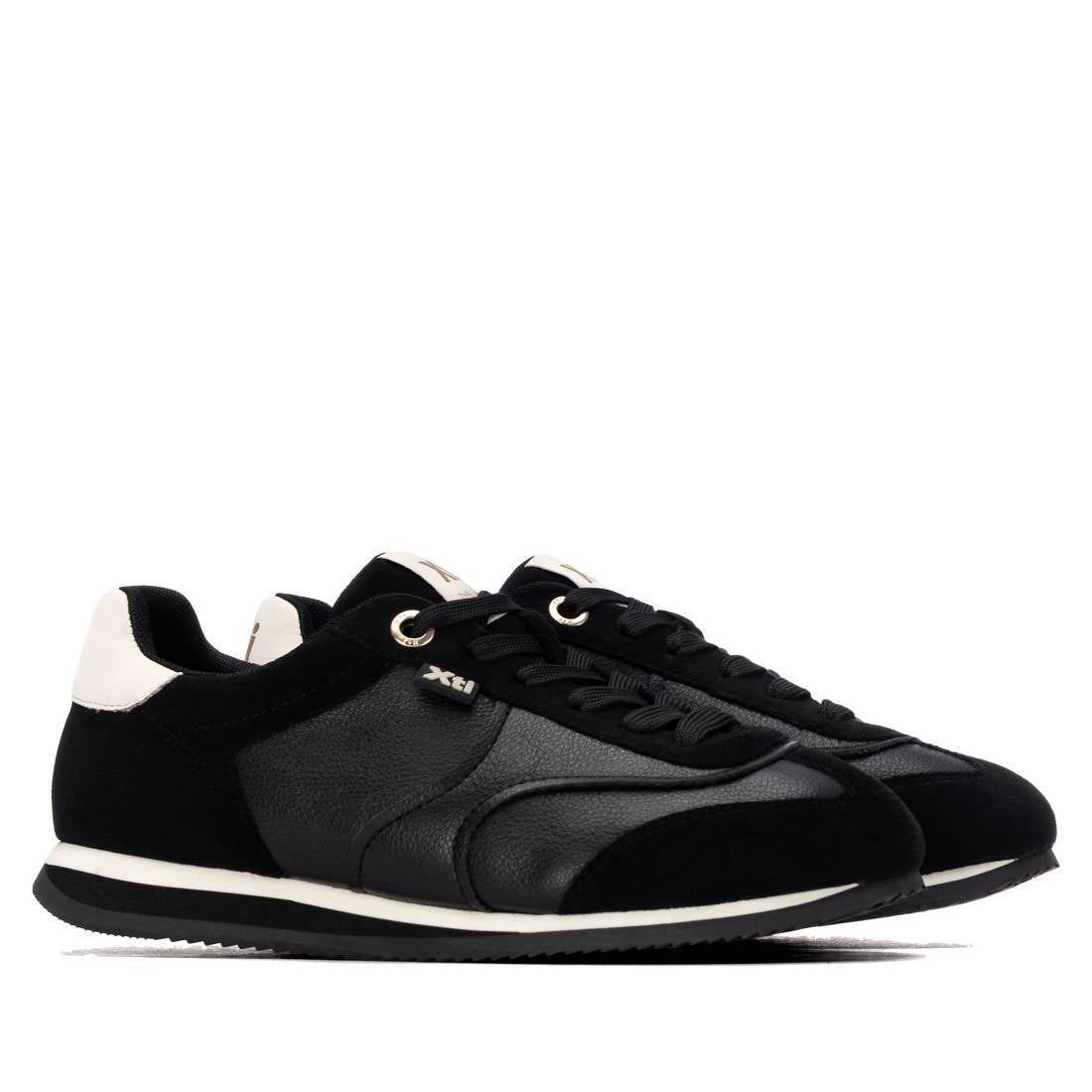 Zapatilla de mujer plano Xti 14615002