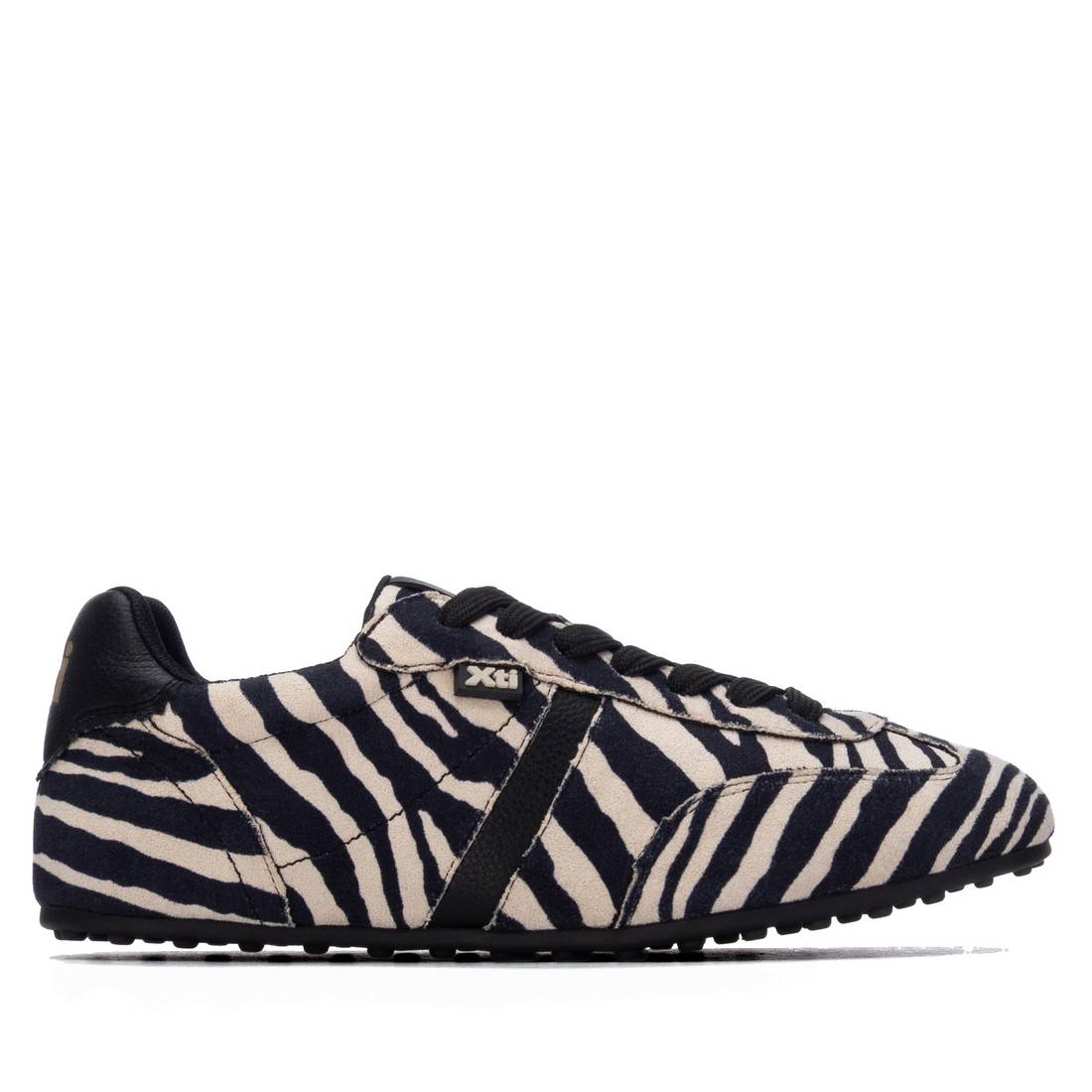 Zapatilla de mujer plano Xti 14615305