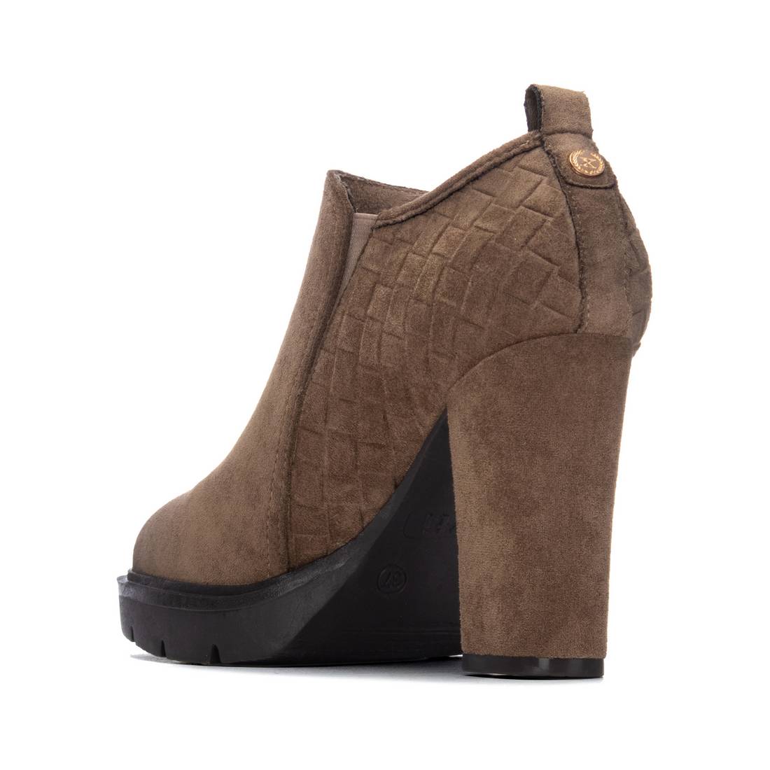 Zapato de mujer con tacón Xti 14617502