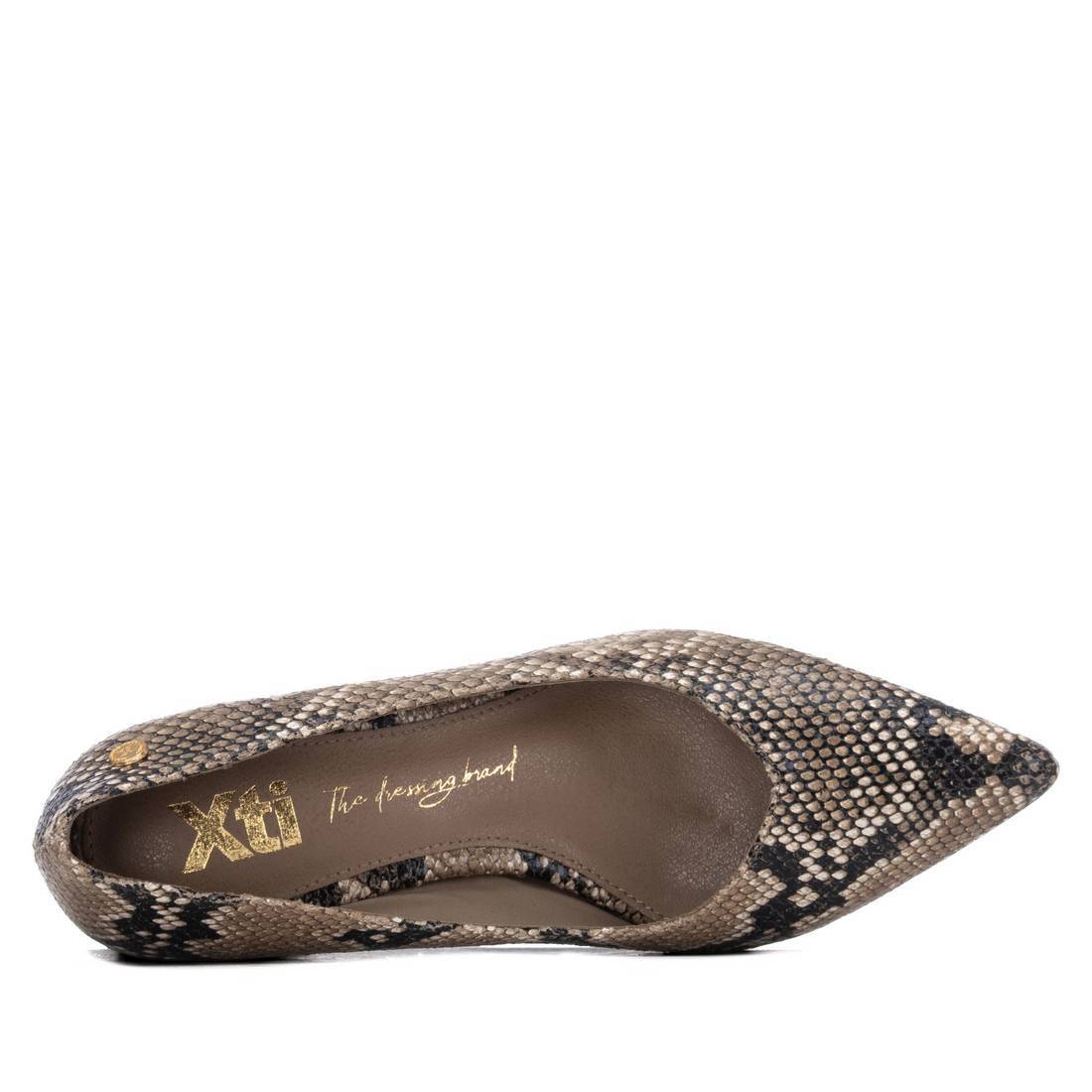 Zapato de mujer con tacón Xti 14620701