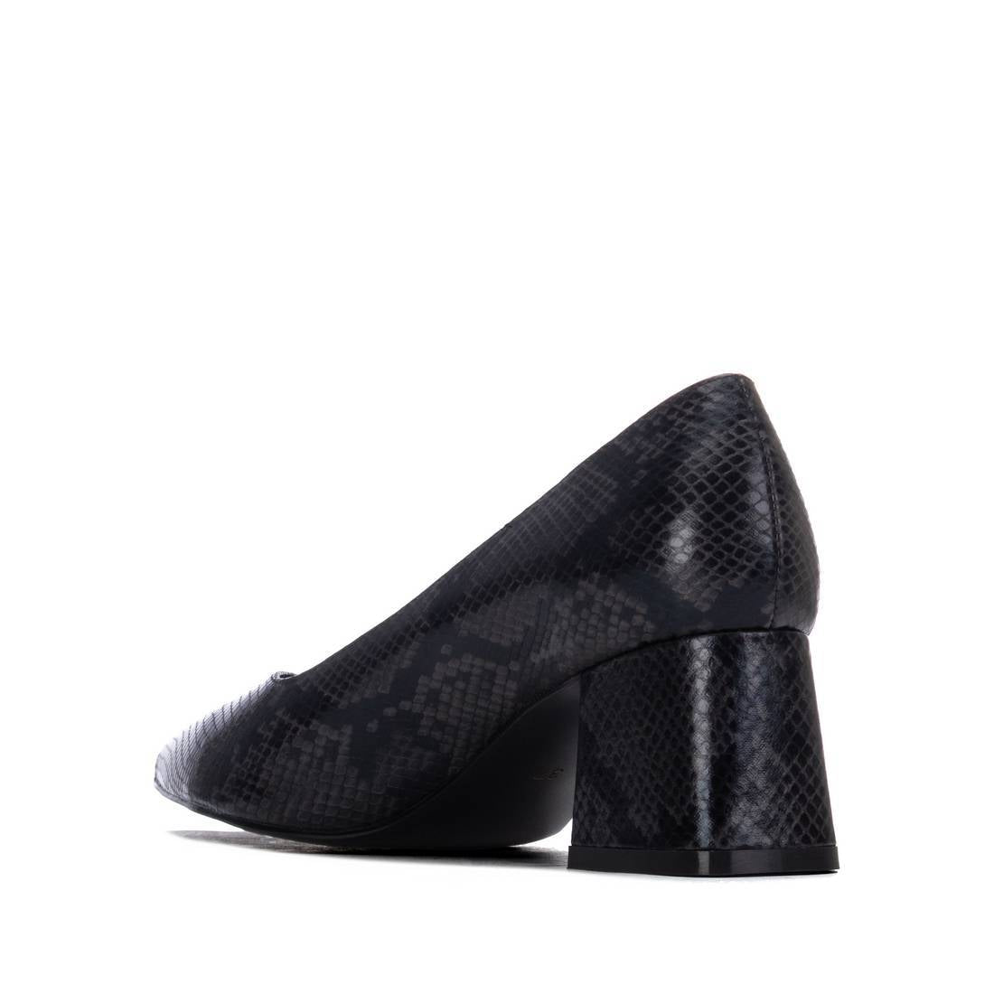 Zapato de mujer con tacón Xti 14620703