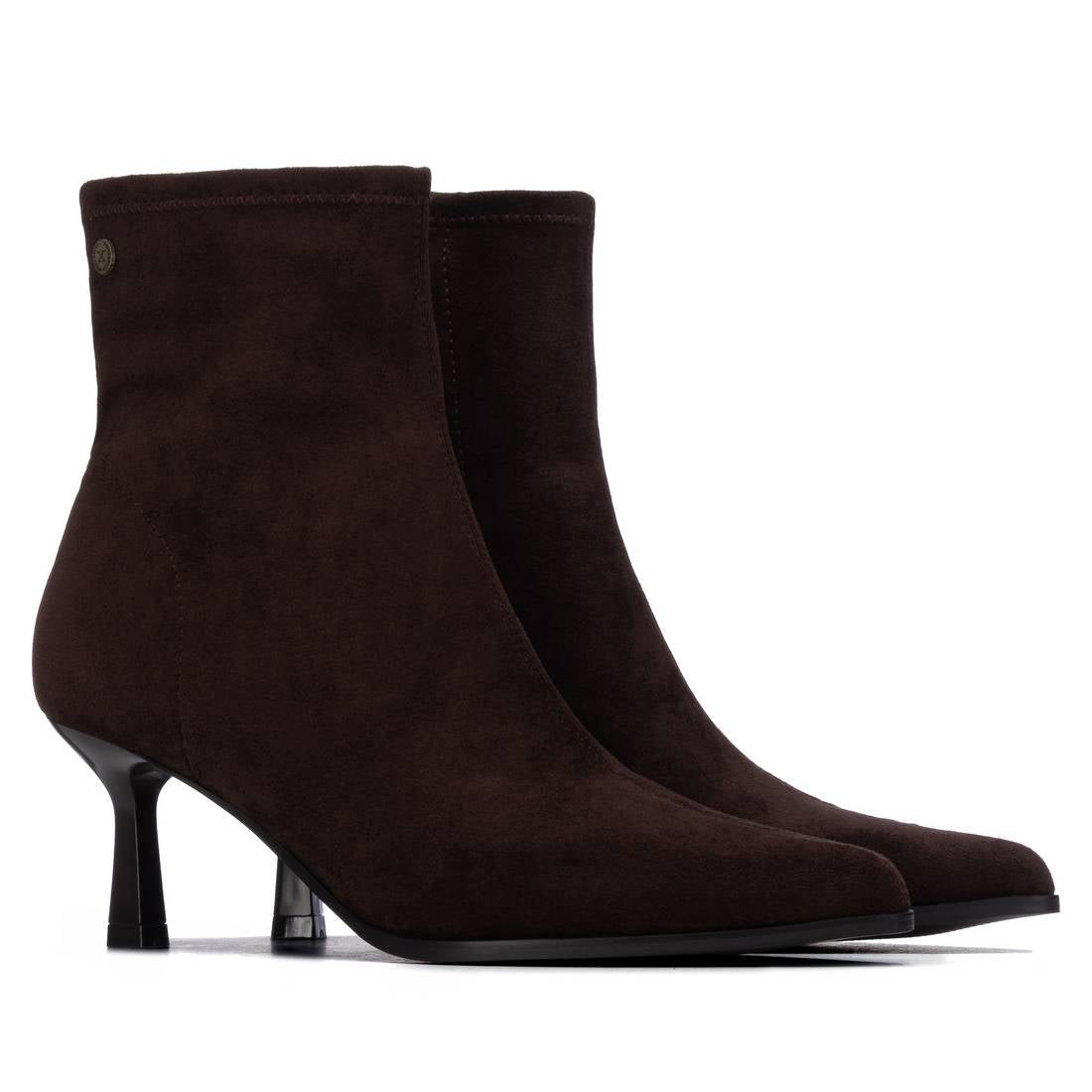 Botin de mujer con tacón Xti 14621503