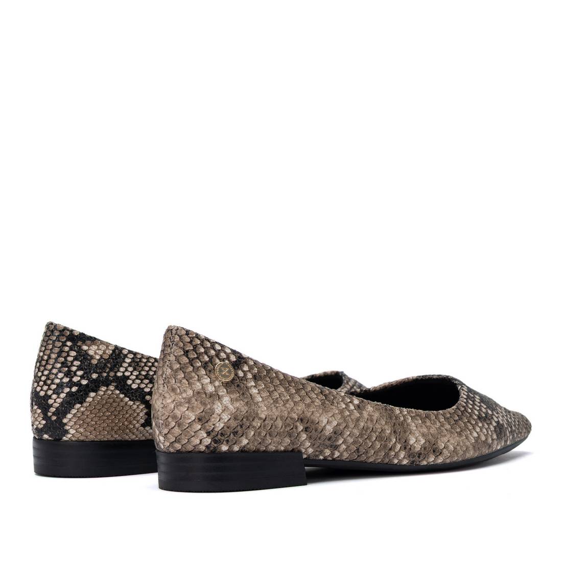 Zapato de mujer plano Xti 14622502
