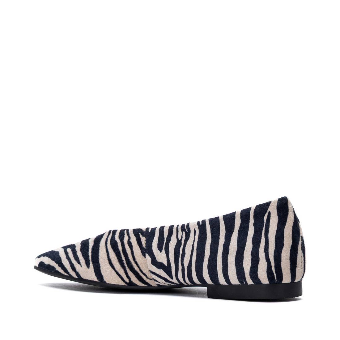 Zapato de mujer plano Xti 14623401