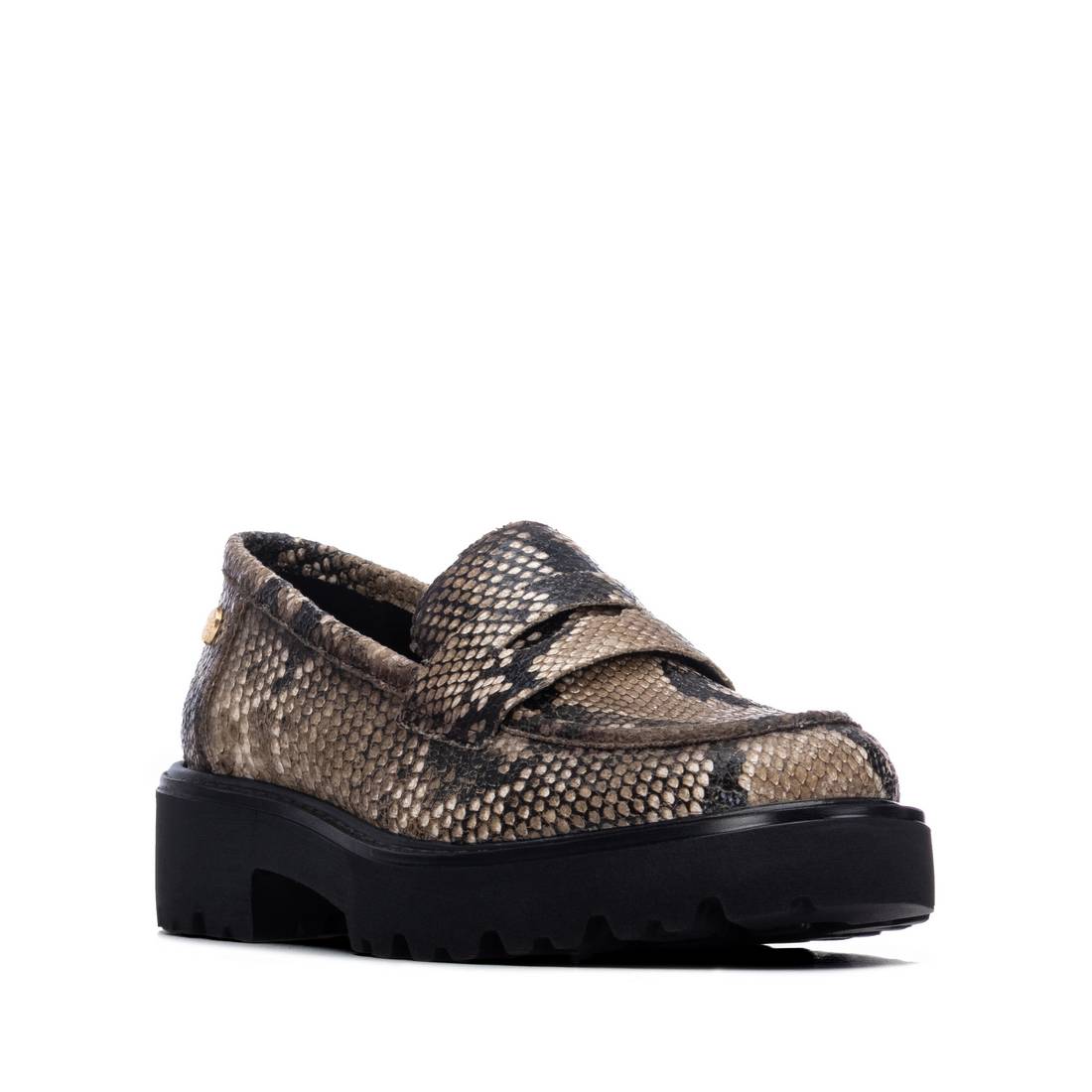 Zapato de mujer plano Xti 14625501