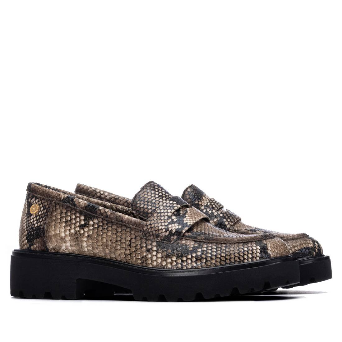 Zapato de mujer plano Xti 14625501