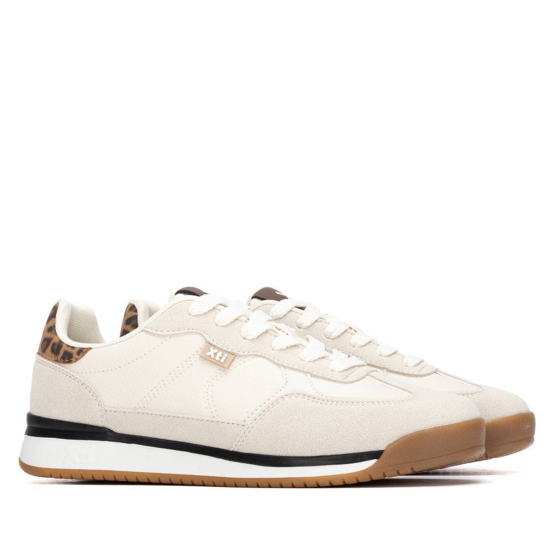 Zapatilla de mujer plano Xti 14627301