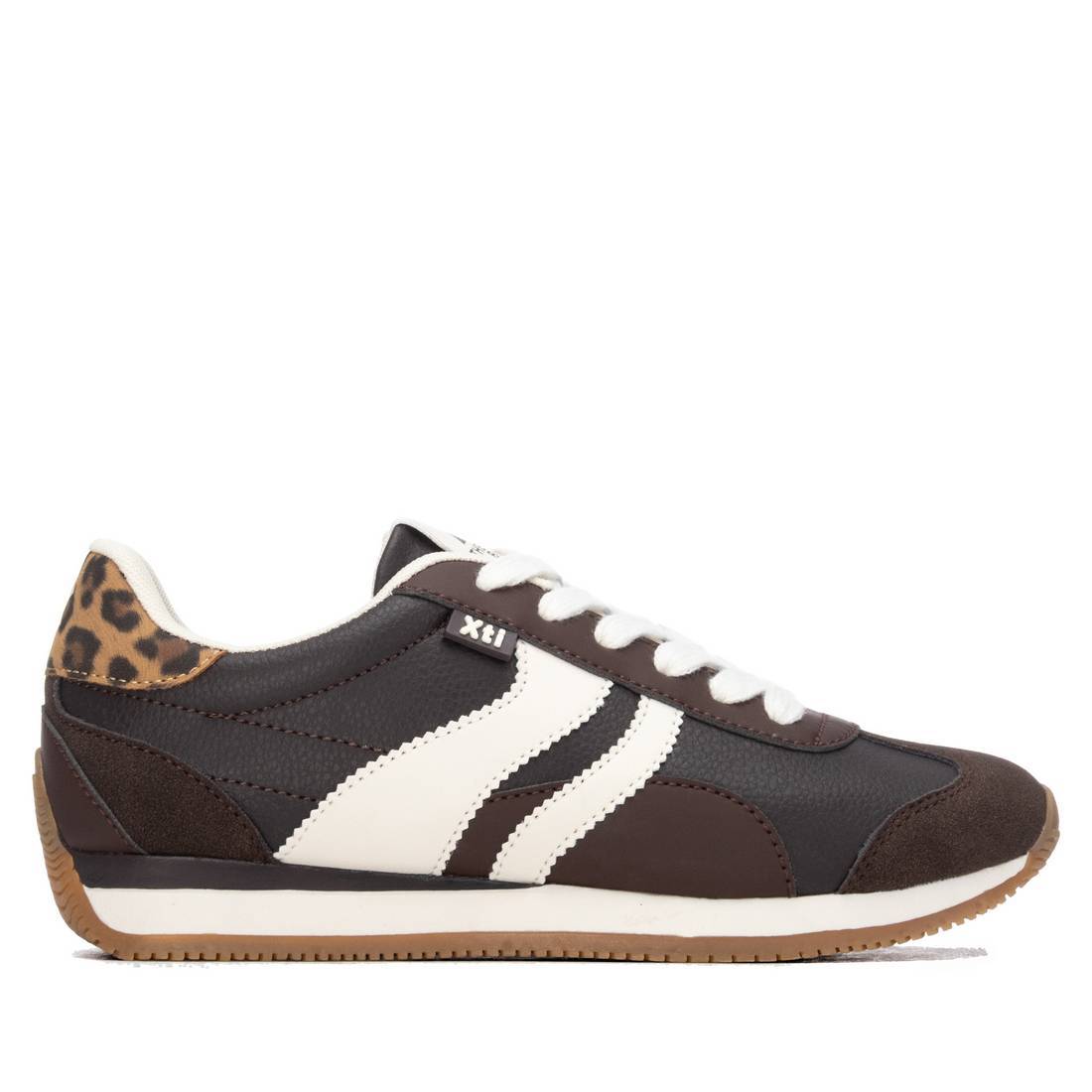 Zapatilla de mujer plano Xti 14627501