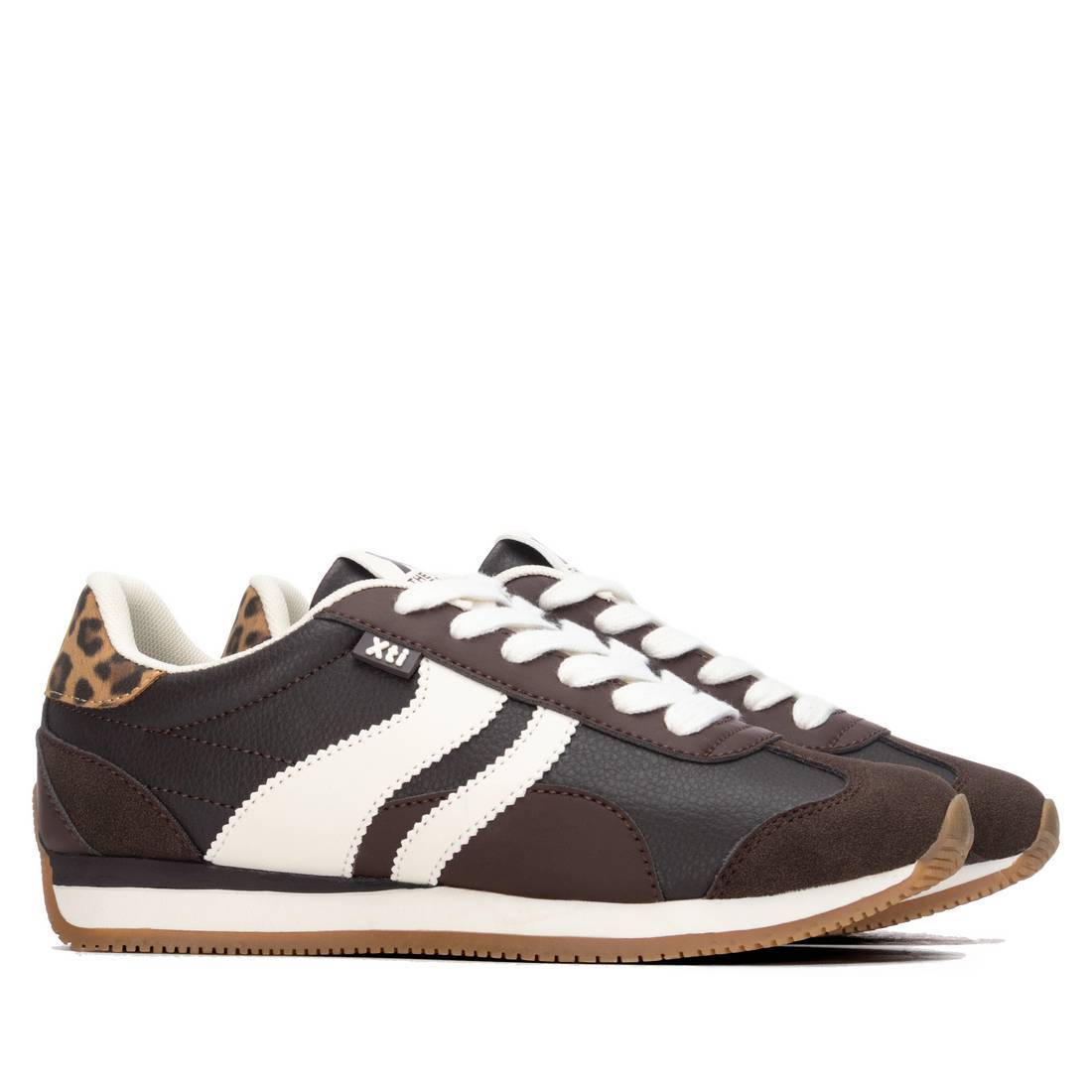 Zapatilla de mujer plano Xti 14627501