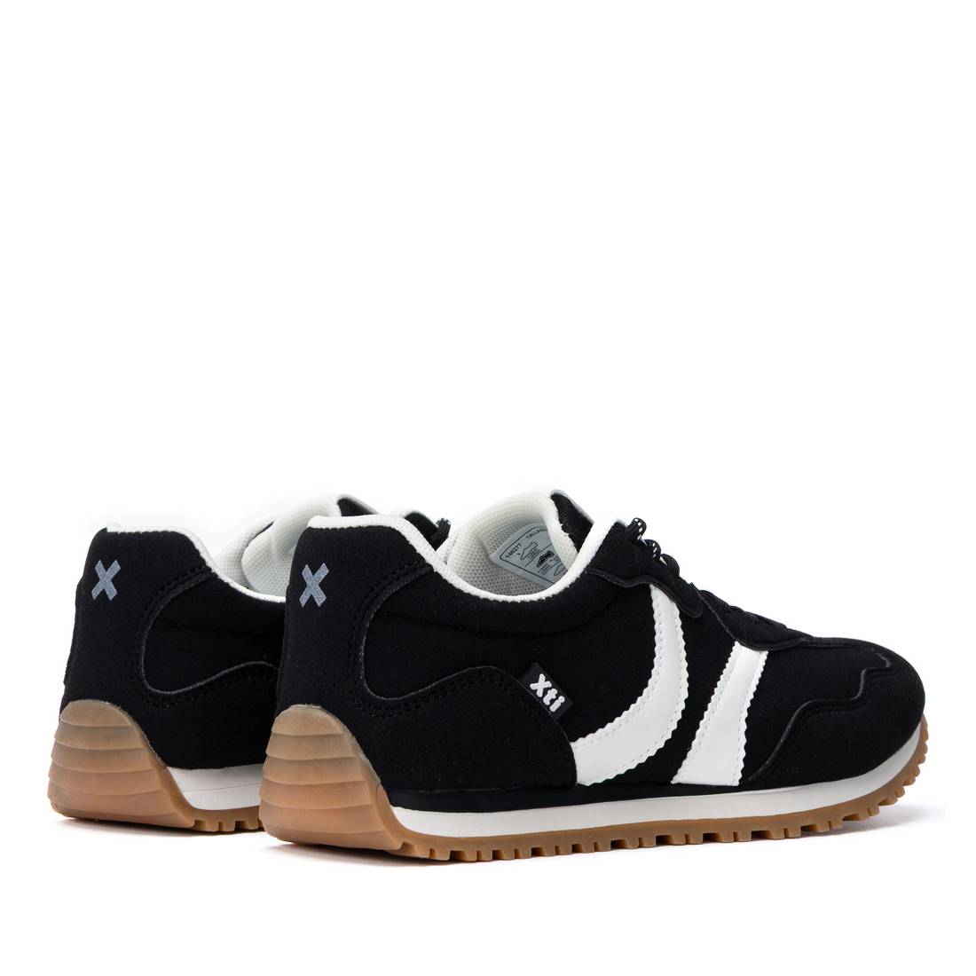 Zapatilla de mujer plano Xti 14627701