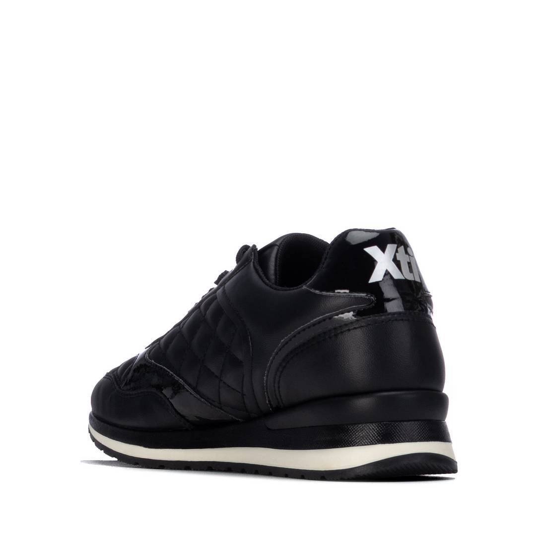 Zapatilla de mujer plano Xti 14637101