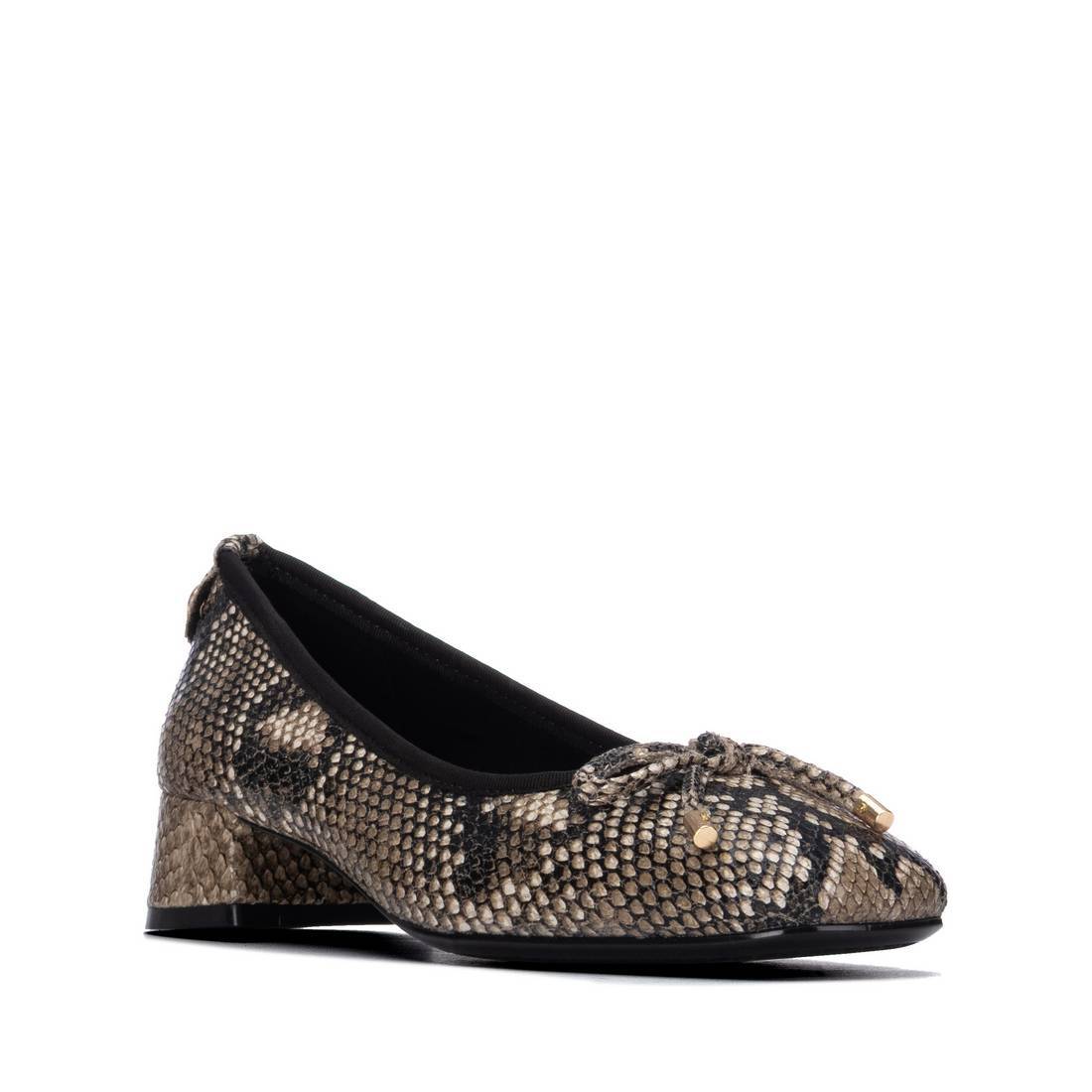 Zapato de mujer con tacón Xti 14637801
