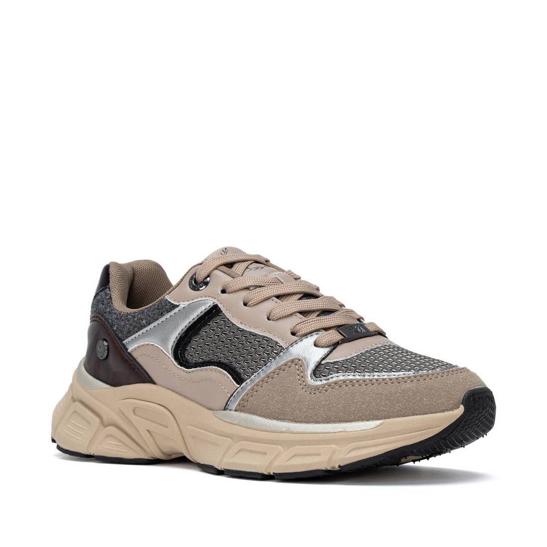 Zapatilla de mujer plano Xti 14638102