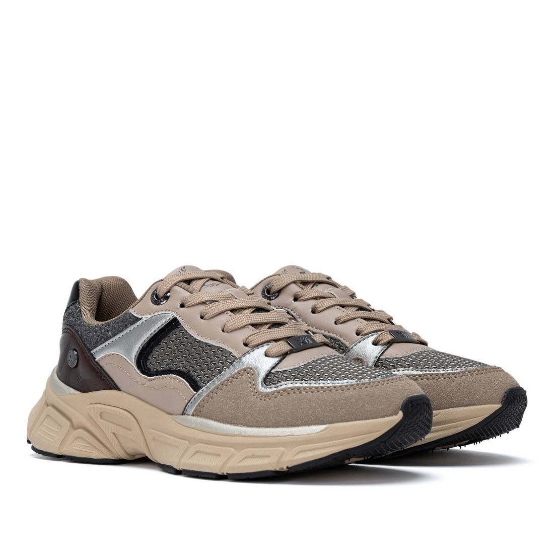 Zapatilla de mujer plano Xti 14638102
