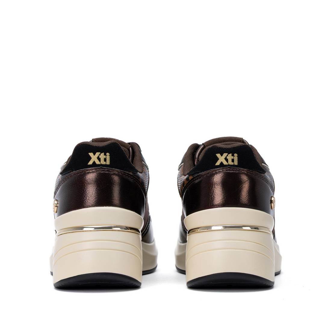 Zapatilla de mujer con cuña Xti 14638301
