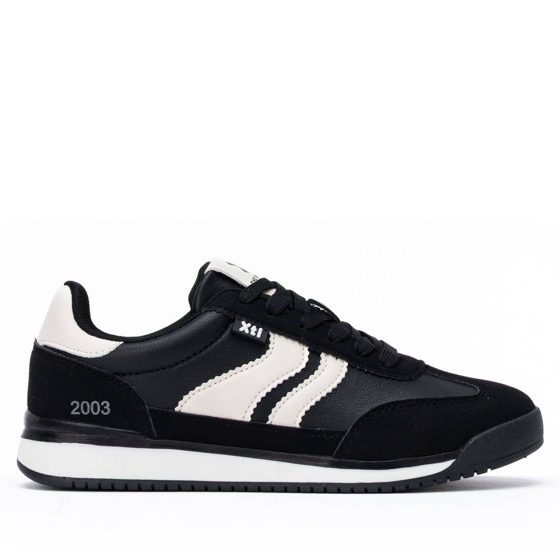 Zapatilla de mujer plano Xti 14639801