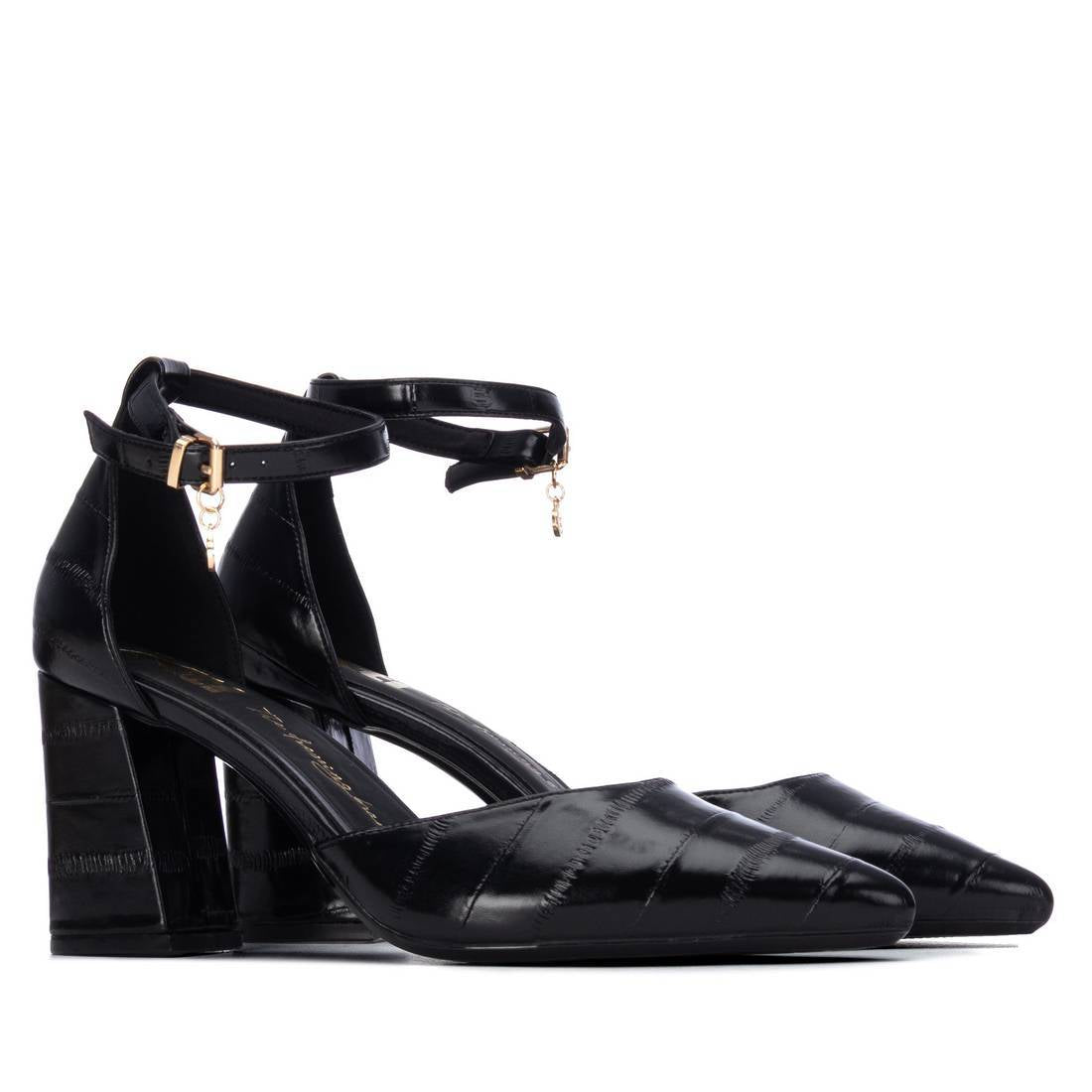 Zapato de mujer con tacón Xti 14644102