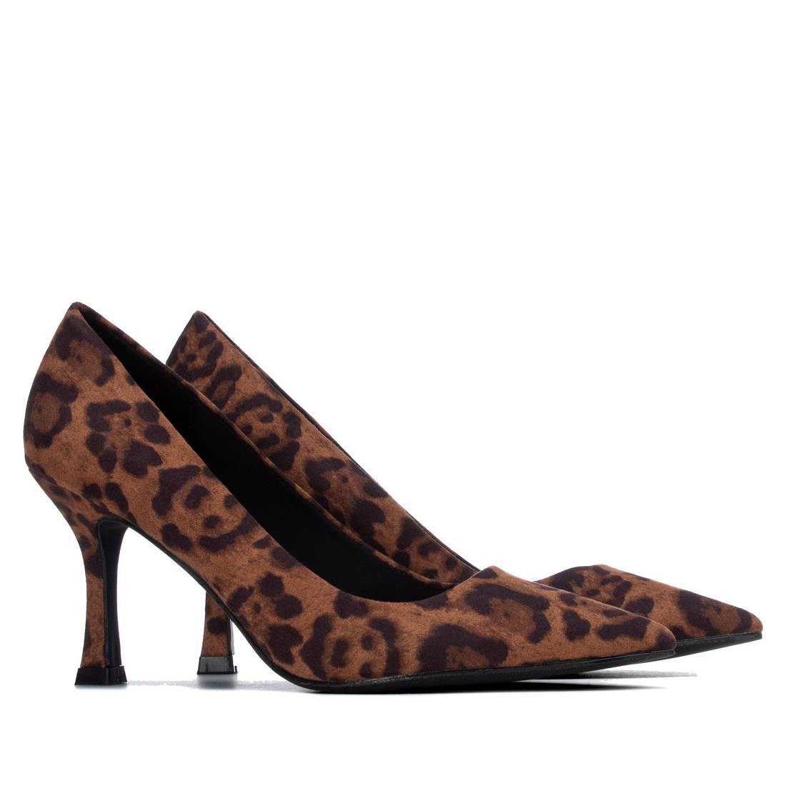 Zapato de mujer con tacón Xti 14644503