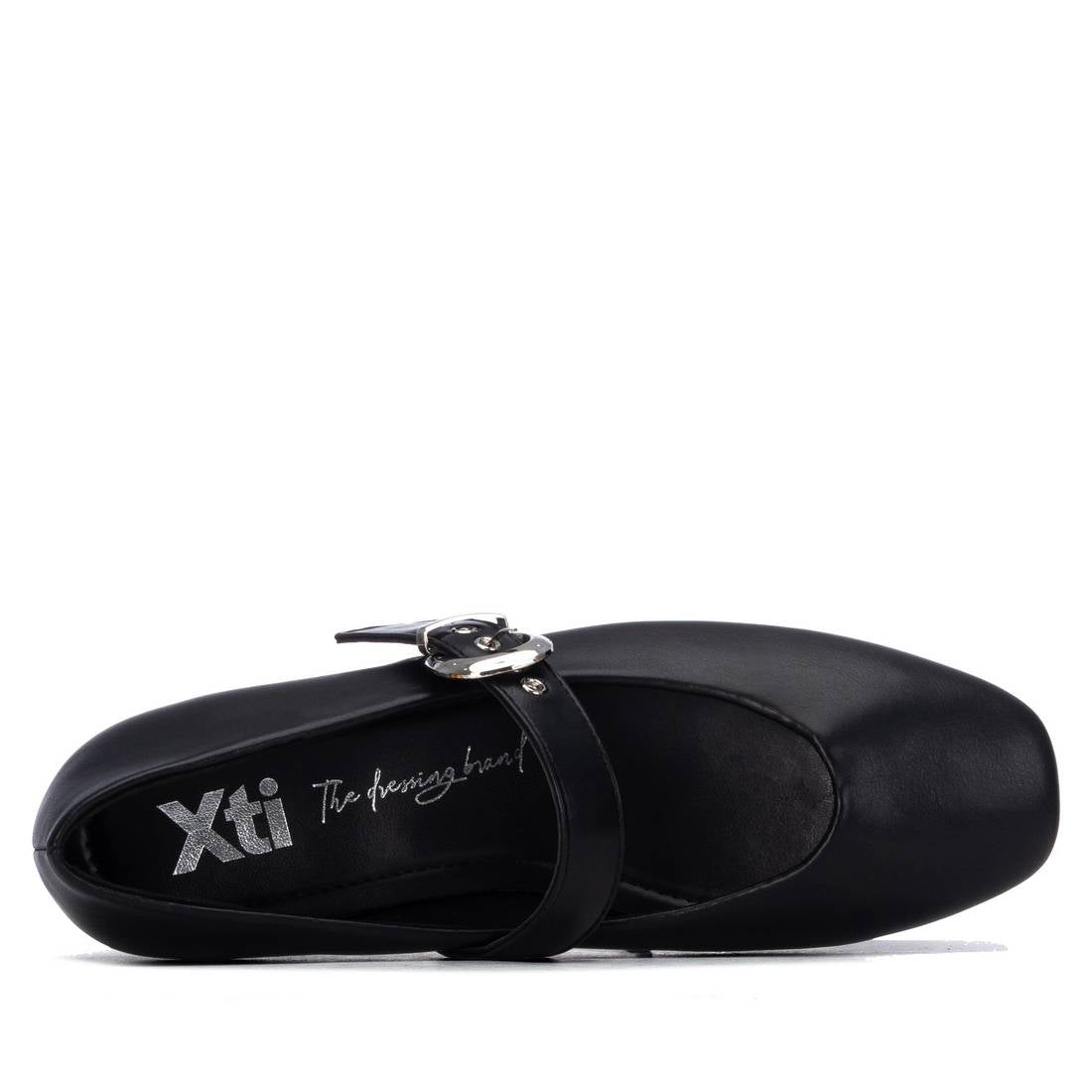 Zapato de mujer plano Xti 14648503