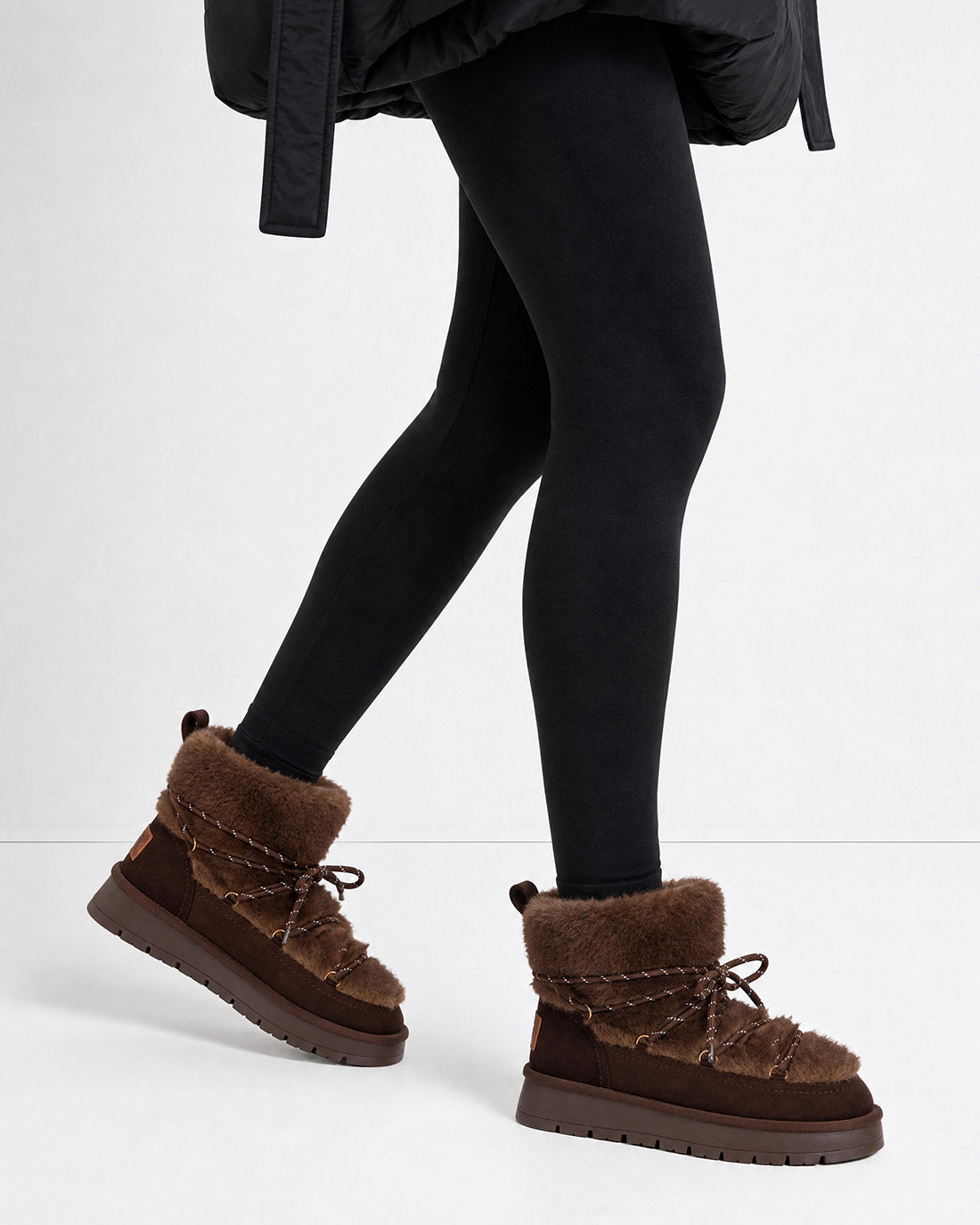 WOMEN'S ANKLE BOOT XTI 14653102