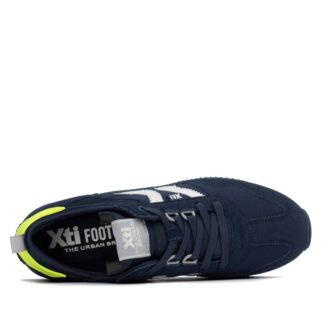 Zapatilla de hombre plano Xti 14670204